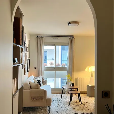 Luxelevallois Chic With Balcony 800 Meters From Paris * Levallois-Perret